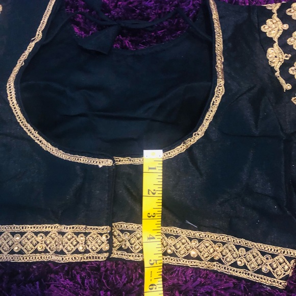 Readymade Indian Saree Blouse - Picture 4 of 5